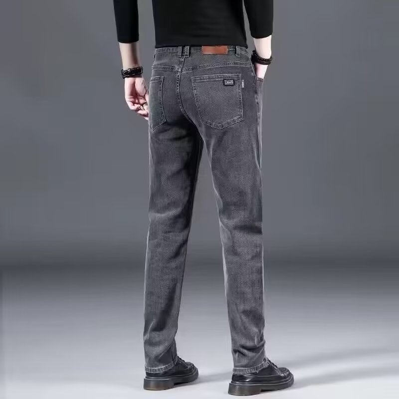 Men's jeans with fleece lining and thickened fabric